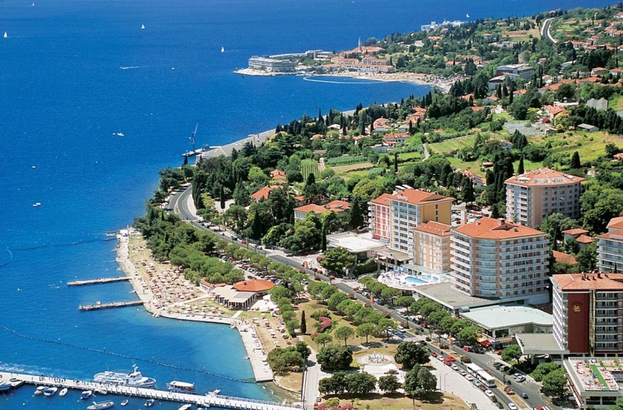 Bozena Studio Kneb Portoroz Exterior photo